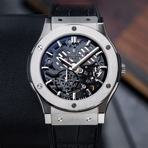 Review: Hublot Classic Fusion Extra